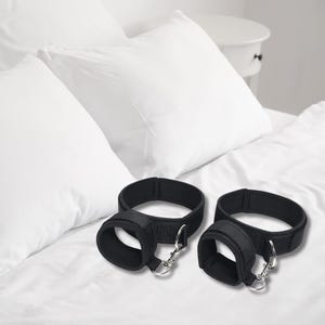 Adjustable Wrist and Thigh Restraint Strap Set – Soft Velcro Cuffs for Couples Comfort and Support (Black)