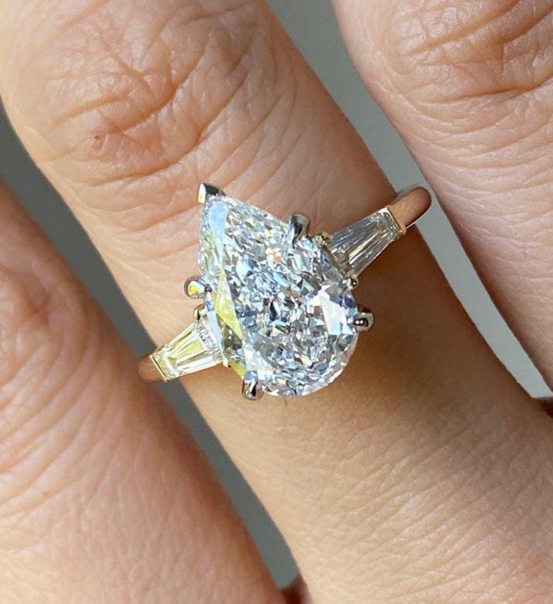 Pear Cut Diamond Engagement Ring With Baguette Side Stones - Etsy