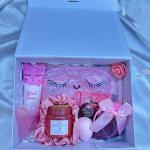 Pink Self-Care Gift Box for Her – Spa Gift, Birthday Gift, Bridesmaid Proposal, Relaxation Package, Get Well Soon Box