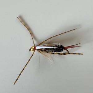 5-Pack Imitation cockroach Fly | Stonefly Imitation Nymph Fly – Realistic Bug Pattern with Soft Rubber Legs & Gold Bead Head | Trout Lure