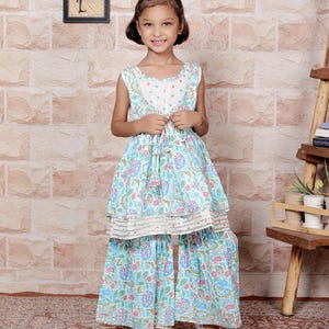 Conjunto KidsVilla Kurti Sharara | Vestido Afegão para Meninas | Roupa Étnica Infantil | Vestido Infantil | Presente Infantil | Algodão Orgânico | Vestido Tradicional Indiano