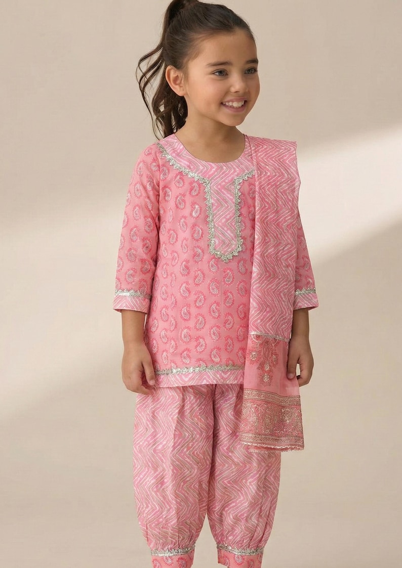 Bio-Baumwolle Kurti Hose Dupatta Set: Traditionelle indische Kleidung Bild 2