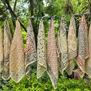Unique Bulk Bandanas Set of 10 Organic Cotton Bandana Bandana Scarf, Paisley Design Scarf, Vibrant Color, High-Quality