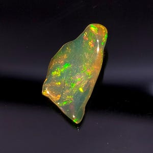 Ethiopian Opal Gemstone, AAA Quality, Ethiopian opal loose Gemstone,Ethiopian fire Opal,natural Ethiopian Opal rough stone 1 CT, 12x7x3 MM.