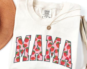 Maglietta Comfort Colors Strawberry Mama, Maglietta per il primo compleanno a tema bacca, Maglietta per il primo compleanno a tema fragola, Regali per neomamme, Maglietta carina a tema fragola per la mamma