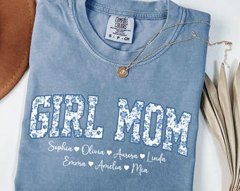 Comfort Colors® shirt voor meisjes moeder met namen van kinderen, aangepaste bloemen shirt mama meisje, zwangerschap aankondiging meisje mama cadeau, outfit kersverse moeder