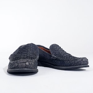 NAVY EMBER LOW | Genuine Python Shoes