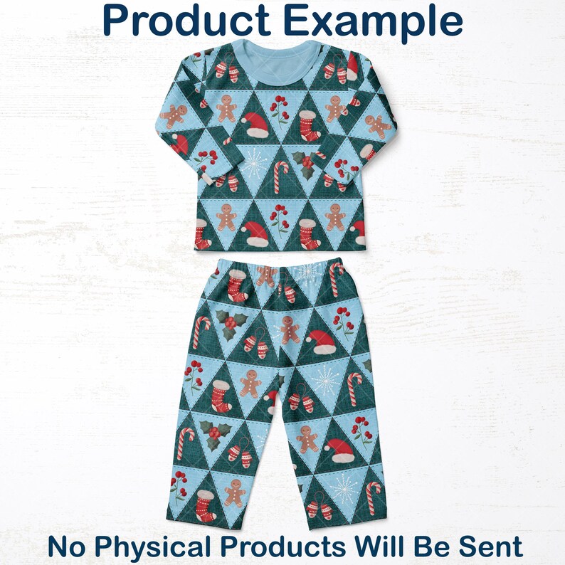 Puede incluir: Un conjunto de pijama de dos piezas con un estampado navide&ntilde;o festivo. La parte superior y los pantalones de color azul claro presentan un dise&ntilde;o repetido de hombres de jengibre, gorros de Pap&aacute; Noel, calcetines y bastones de caramelo. El texto "Product Example" est&aacute; en la parte superior.