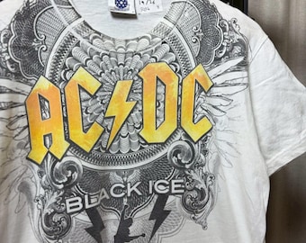 Vintage 00s ACDC shirt size S-M Rl06