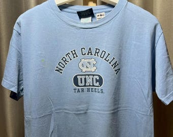 Vintage Bluse aus North Carolina Tar Heels Größe S-M tt01