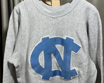 Vintage North Carolina Tar Heels sweater size S-M ts01