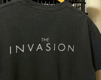 Vintage 00s The Invasion Movie shirt size M rl07