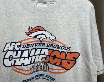 Vintage Denver Broncos shirt size XL crop  tt02
