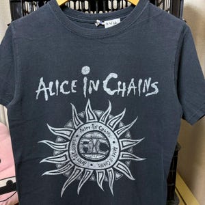 Alice in chains shirt vintage - Etsy 日本