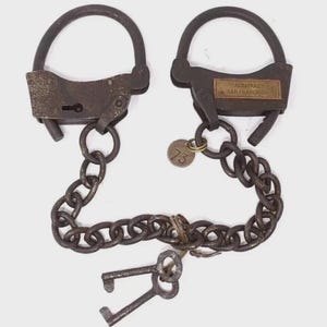 Vintage Alcatraz Prison Handcuffs: Iron Antique Style with Key