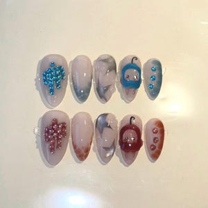 Billie Eilish ilomilo hmhas press on nails
