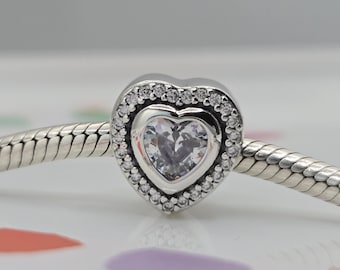 Nuevo y auténtico dije de corazón Pandora compatible con pulseras y collares para mujer, cuentas de moda, accesorios de joyería de plata, regalo de Navidad.