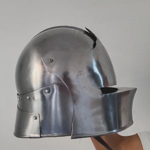 Medieval Armor Closed-Visor Helmet LARP Cosplay Costume Halloween Props