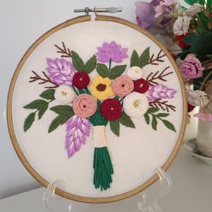 Hand Embroidered Floral Hoop Art, Boho Flower Embriodery Decoration, Table or Wall Display, Handmade Gift