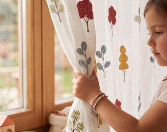 Cortinas bordadas con motivos de árboles, cortinas ligeras con aspecto de algodón, cortinas botánicas coloridas, panel de cortina para habitación infantil.