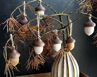 Decorative acorn that opens | 3D printed acorn ornament | Christmas tree ornament | Autumn decoration | Scandinavian Japandi | Acorn decoration