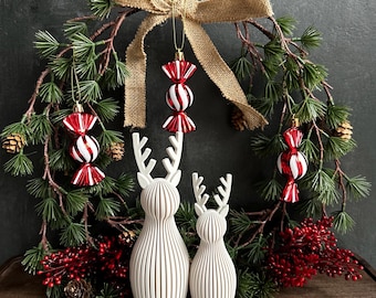 Ribbed Reindeer (Single & Set) | Modern Christmas Decoration | 3D Printed | Scandinavian/Japanese Decor | Winter Figurine | Christmas Gift Idea