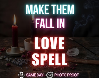 Könnte beinhalten: Das Bild zeigt eine brennende rote Kerze und eine schwarze Kerze mit dem Text "MAKE THEM FALL IN LOVE SPELL". Räucherstäbchen, Rosenblätter und ein Kristall sind ebenfalls vorhanden. Mystisches Thema.