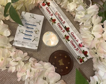 Mystic Magic Bundle Including 2x Incense Sticks/ 1x Cones, Crystal Ball and incense holder