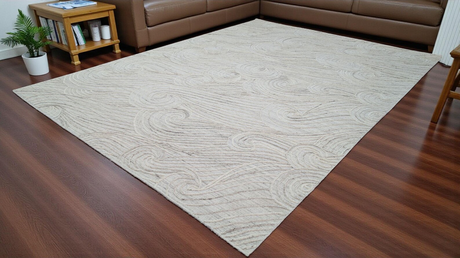 Ivory Woodgrain Hand-Tufted Wool Rug