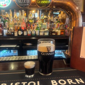 Guinness Gift Set – Full Pint Candle with Baby Guinness Shot – Funny Beer Lover Gift image 2