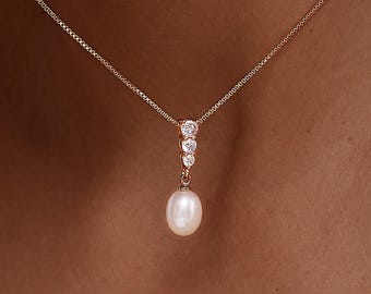 Natural Freshwater Pearl Necklace, Minimalist Pearl Diamond Necklace, Wedding Necklace, Pearl Jewelry, Bridesmaid Gifts, Christmas Gifts