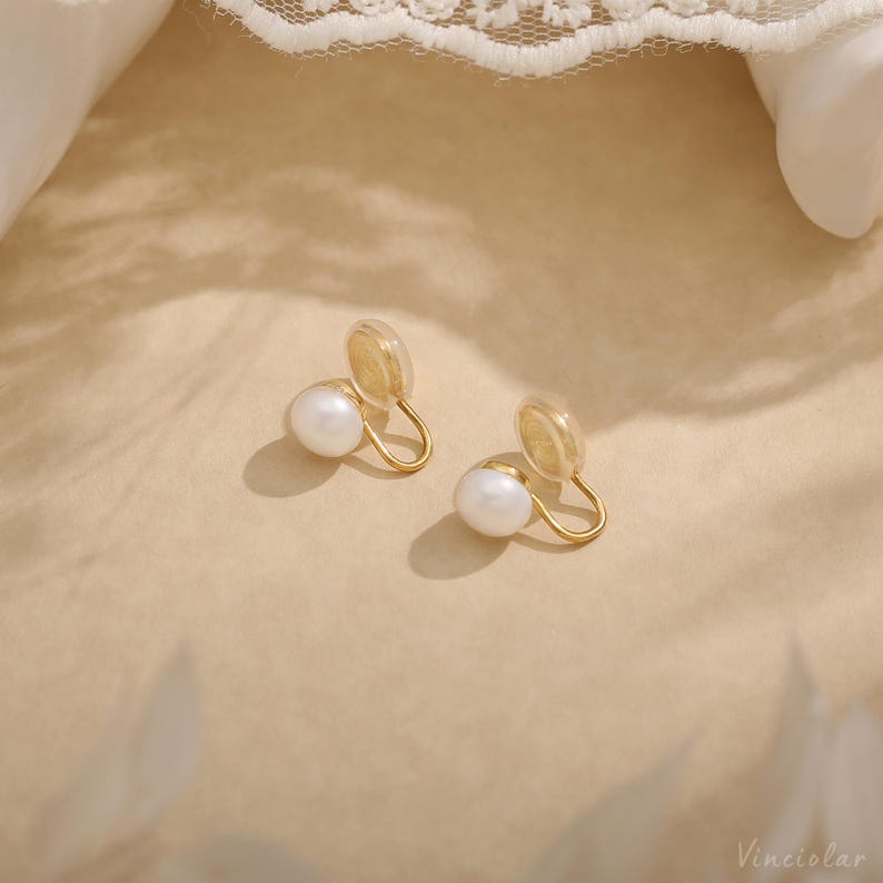 Freshwater Pearl Clip on Earrings, Minimalist Gold Pearl Earrings, None Pierced Earrings, Classic Everyday Earrings, Bridesmaid Gift for Her image 5