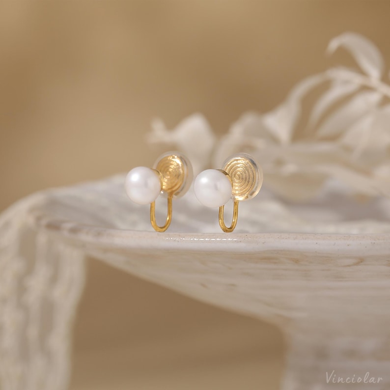 Freshwater Pearl Clip on Earrings, Minimalist Gold Pearl Earrings, None Pierced Earrings, Classic Everyday Earrings, Bridesmaid Gift for Her image 7