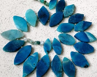Blue Agate leaf Agate nugget stone bead, Agate Gemstone Beads,Nugget Agate Gemstone Beads loose strands