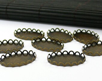 Bronze Tone Oval Cabochon Pendant Tray, Bezel Charm (18x25mm)