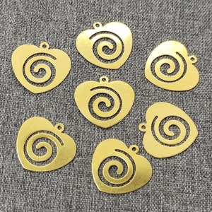 Raw Brass heart Pendant Charms - heart  Earring connectors charm Findings,Earring Findings - Jewelry Supplies