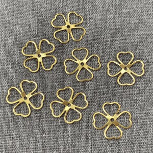 Raw Brass flower Circle Connector Earring Component - Raw Brass flower Circle Connector Charms