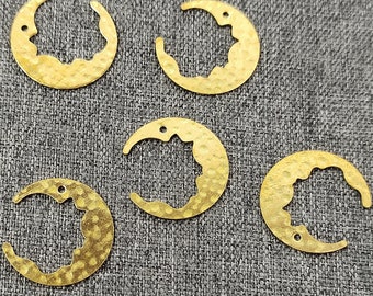 10 pcs Raw Brass moon pendant Connector，Raw Brass Wavy pendant Connectors ,Wave D Connectors Charm Findings