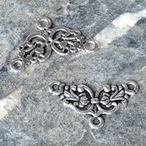 Silver Tone charmante Filigraan hanger, metalen vinden 14x26mm, Filigraan Connectoren bevindingen kralen, kralen bevindingen