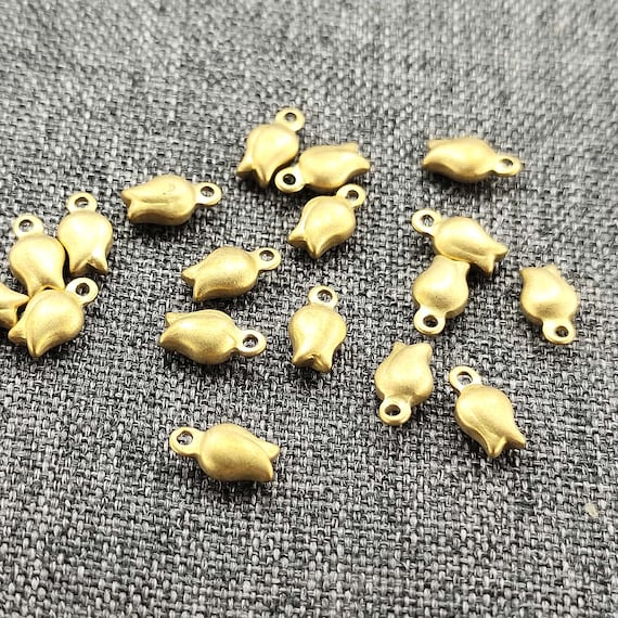 Raw Brass Flower pendant Charms Diy Materia ,Flower pendant Jewelry  Supplies,Earring Connector,earrings findings