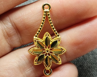 Gold Plated Flower Connector Charm, Zn Alloy Pendant (15x30mm)