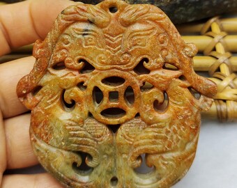 鳳凰鳥翡翠ペンダント：彫刻された宝石のお守り - Etsy 日本