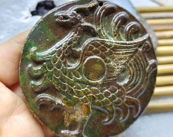 鳳凰鳥翡翠ペンダント：彫刻された宝石のお守り - Etsy 日本