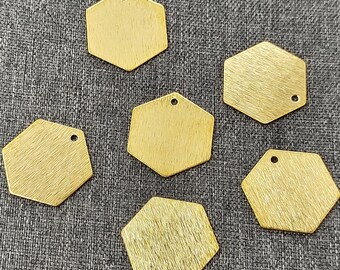 質感のある真鍮製六角形チャーム – イヤリングコネクター、ジュエリー用品