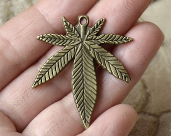 36 x 40mm Charms Large Marijuana Leaf Pendant Antique bronze Tone, Pendant Charms Fingdings pendant,jewelry pendant finding