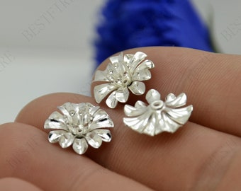 Conector de filigrana floral de latón tono plata (14 x 5 mm)