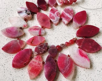 Hot pink Agate leaf Agate nugget stone bead, Agate Gemstone Beads,Nugget Agate Gemstone Beads loose strands