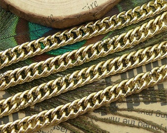 5 ft of Shiny Twist Double O  Light Gold  Plated Metalic Aluminium Chunky Curb Chain --7x10mm  Aluminium chain