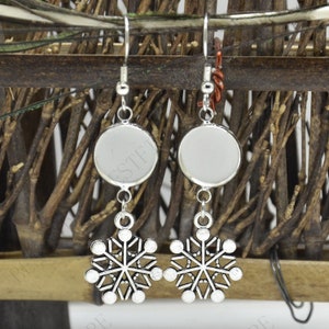 2 pairs New style snowflake Silver Tone Earwires Hook With Round Cabochon Pad,earring bezel,Earrings hook, earring finding