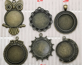 Bronze Tone Cabochon Pendant Trays, Lacework Charm Bezels